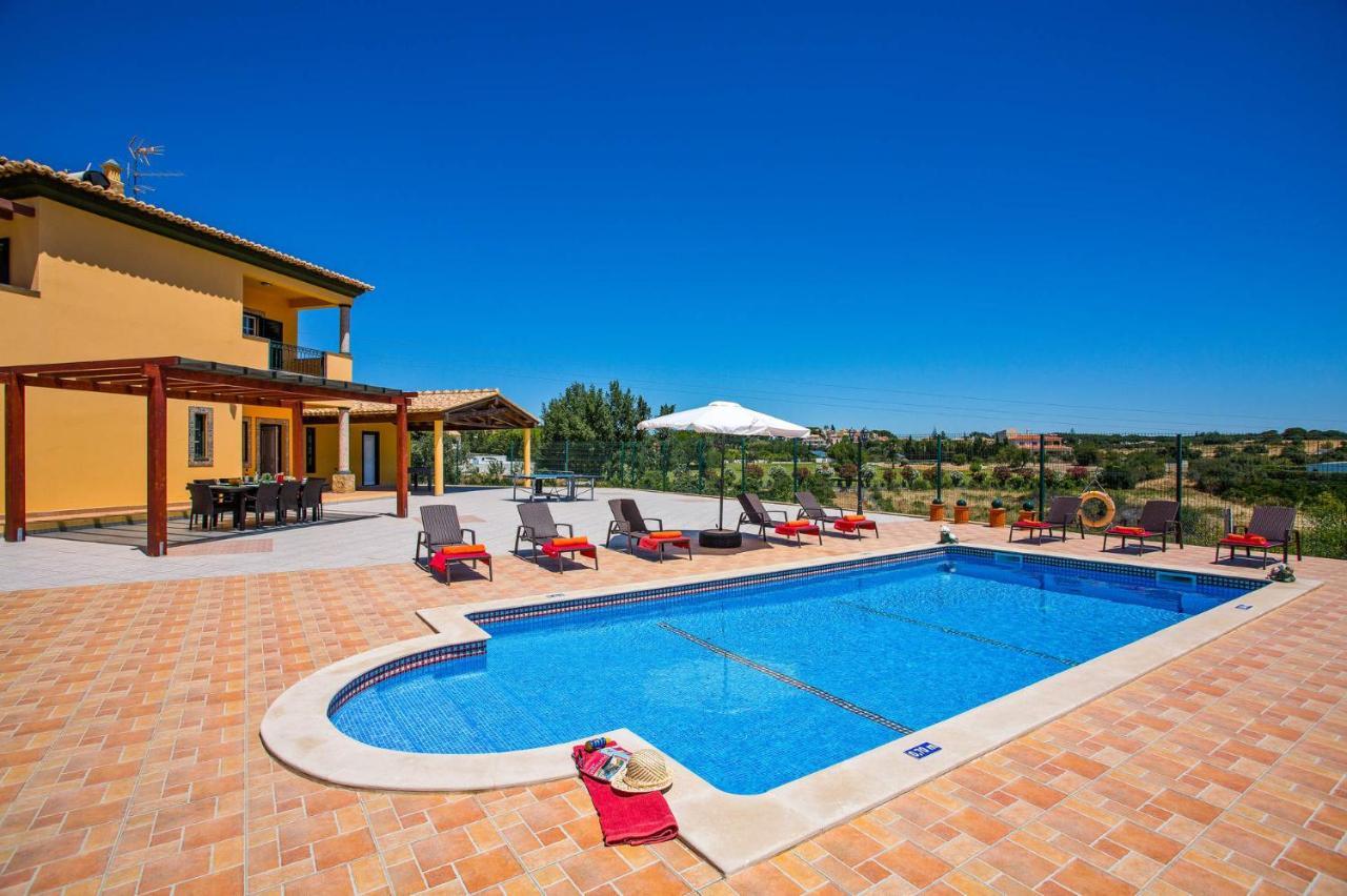 Villa Nincha - Heated Pool - Free Wi-Fi - Air Con Albufeira Exterior foto